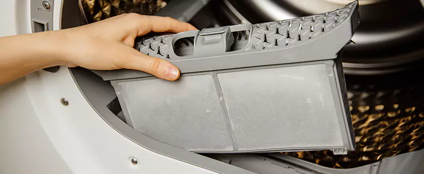 Signs Of A Clogged Dryer Lint Trap in The Villages, Florida